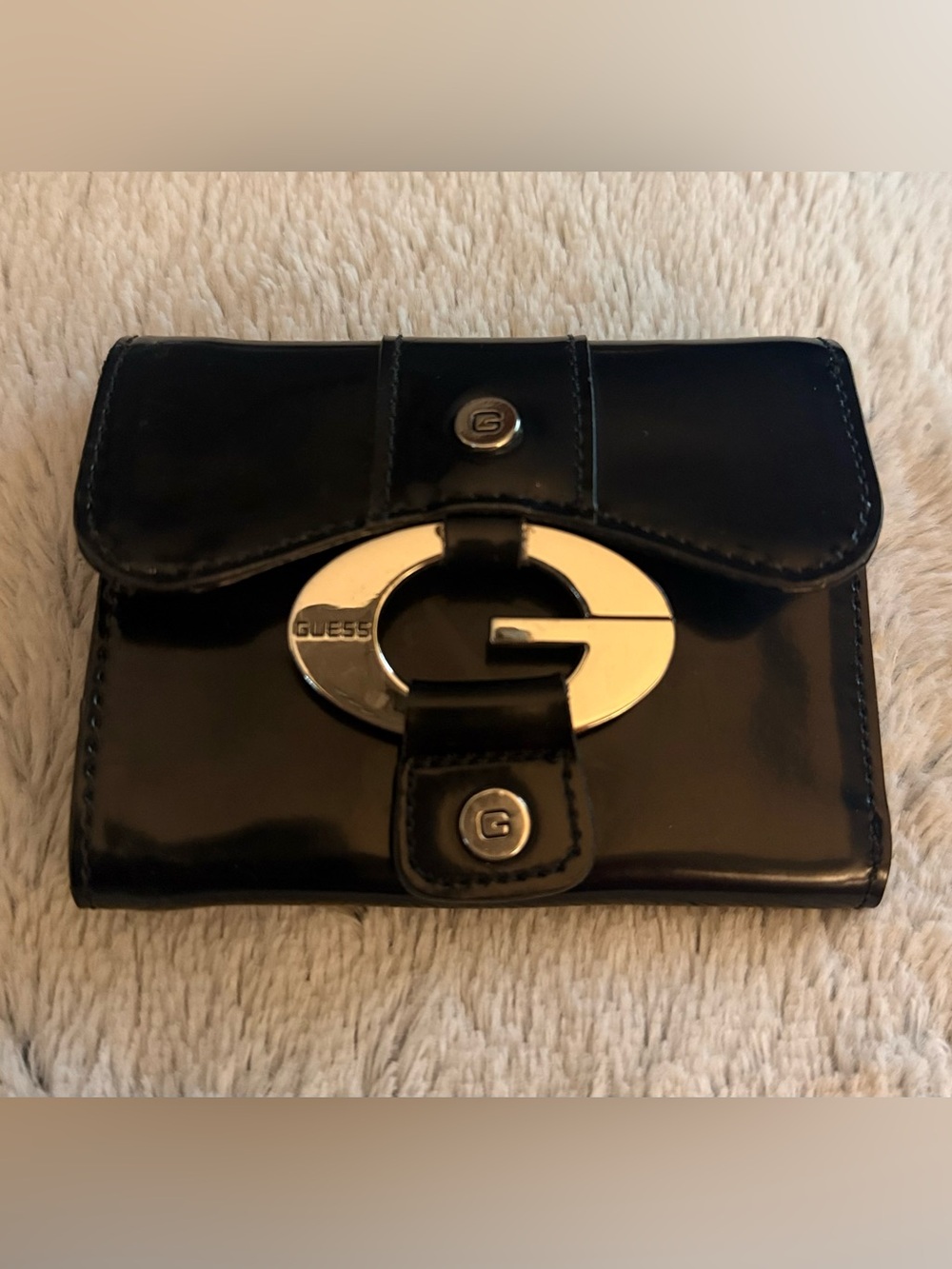 GUESS Black Patent-Leather Wallet with Silver G Logo